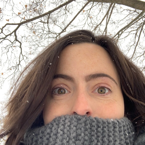 Meet your Posher, Sam - Picture 3 of 4